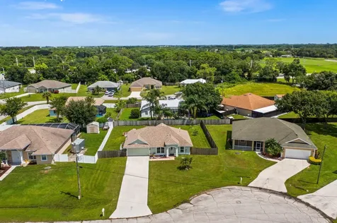 6313 NW Dora Court Port St Lucie FL 34983