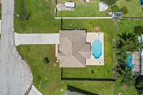 6313 NW Dora Court Port St Lucie FL 34983