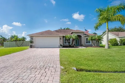 1802 SW Altman Avenue Port St Lucie FL 34953