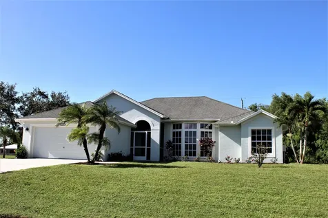 113 SW Meade Circle Port St Lucie FL 34953