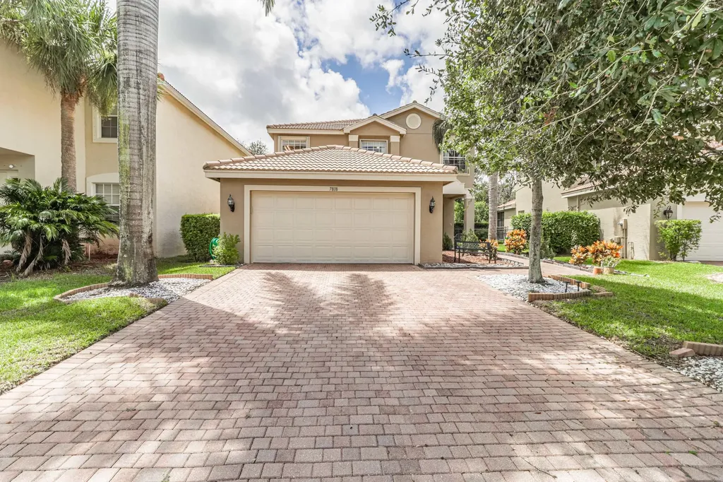 7818 Jewelwood Drive Boynton Beach FL 33437