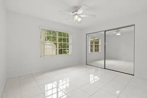 6762 NW Argus Street Port St Lucie FL 34983