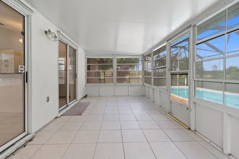 6762 NW Argus Street Port St Lucie FL 34983
