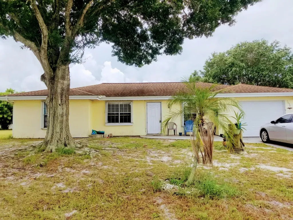 3098 SW Blout Court Port St Lucie FL 34953