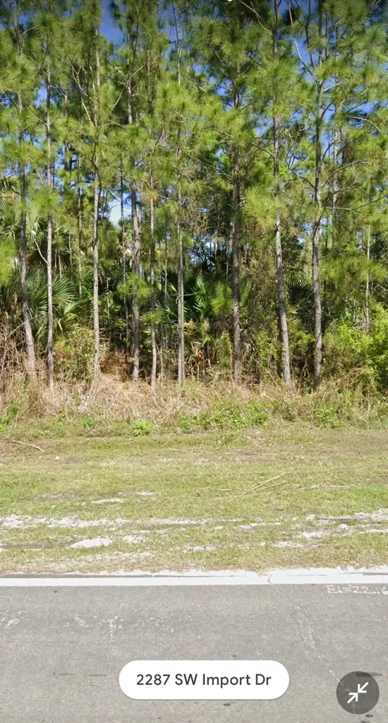 2287 SW Import Drive Port St Lucie FL 34953