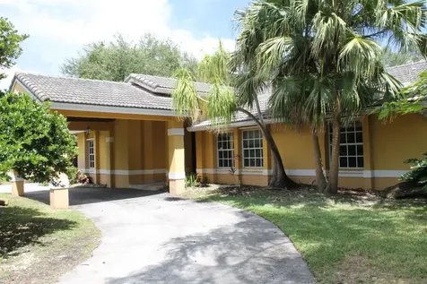 8513 SW 169th Terrace Palmetto Bay FL 33157