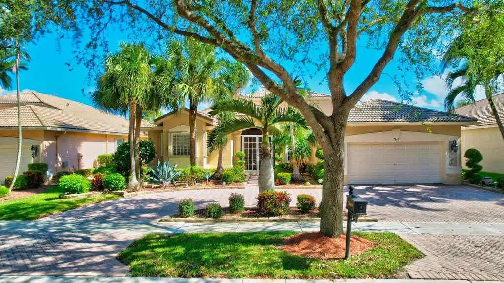 7869 Rinehart Drive Boynton Beach FL 33437