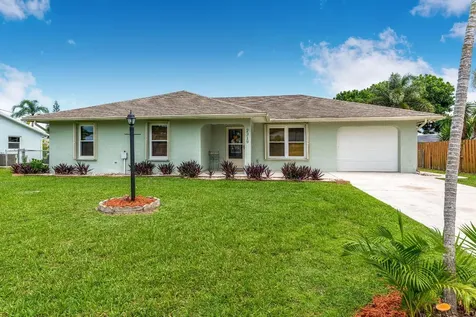 2319 SE Avalon Road Port St Lucie FL 34952