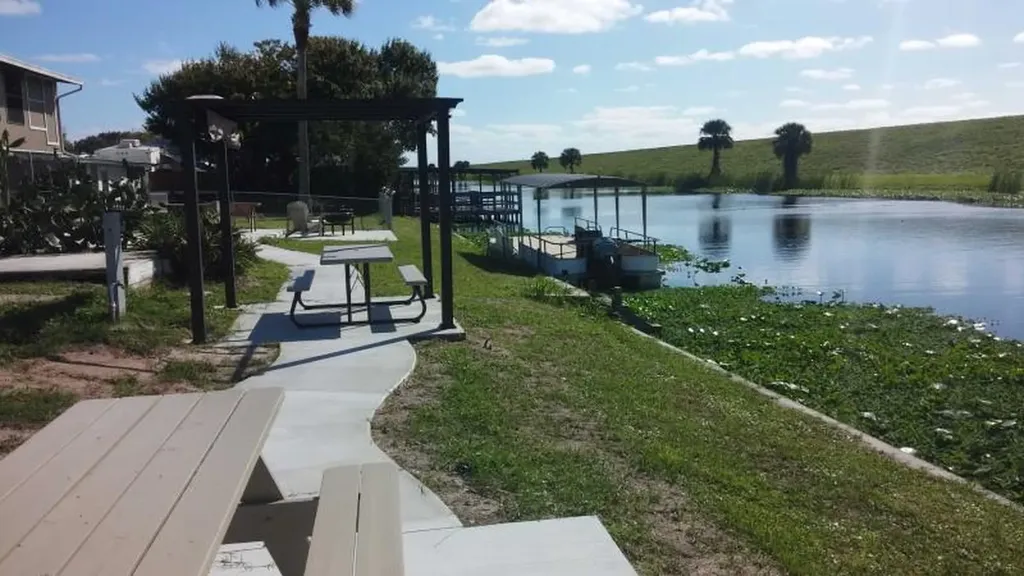 5300 Us Highway 441 Okeechobee FL 34974