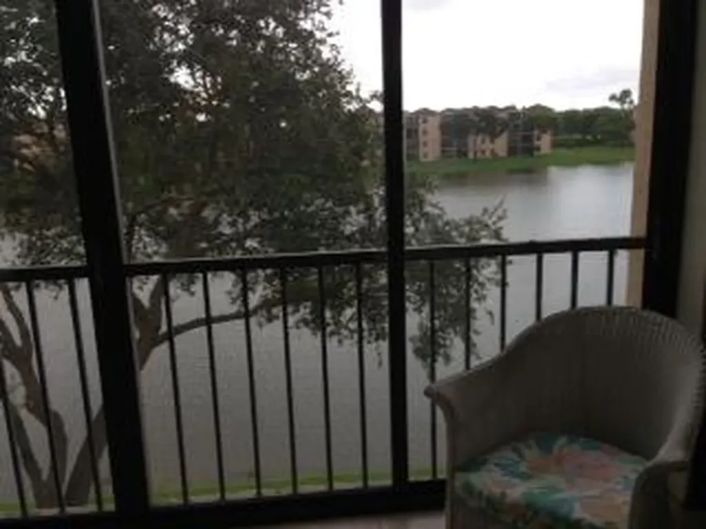 6193 Pointe Regal Circle Delray Beach FL 33484