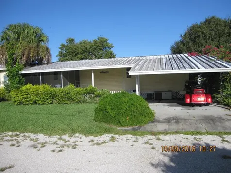 8101 SE 99th Trail Okeechobee FL 34974