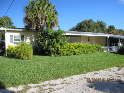 8101 SE 99th Trail Okeechobee FL 34974