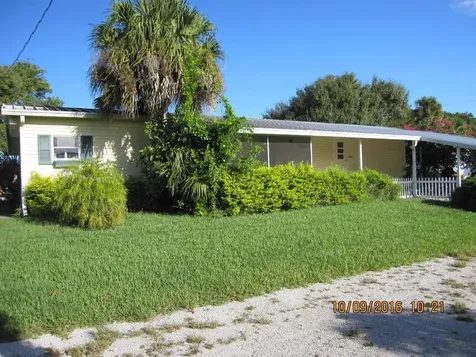 8101 SE 99th Trail Okeechobee FL 34974