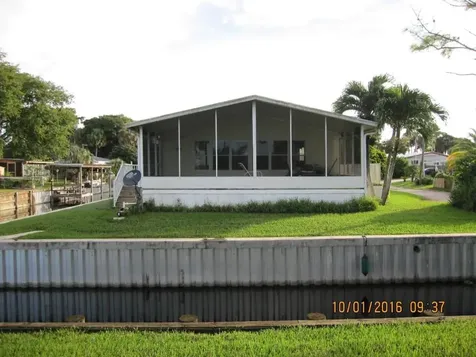8101 SE 99th Trail Okeechobee FL 34974