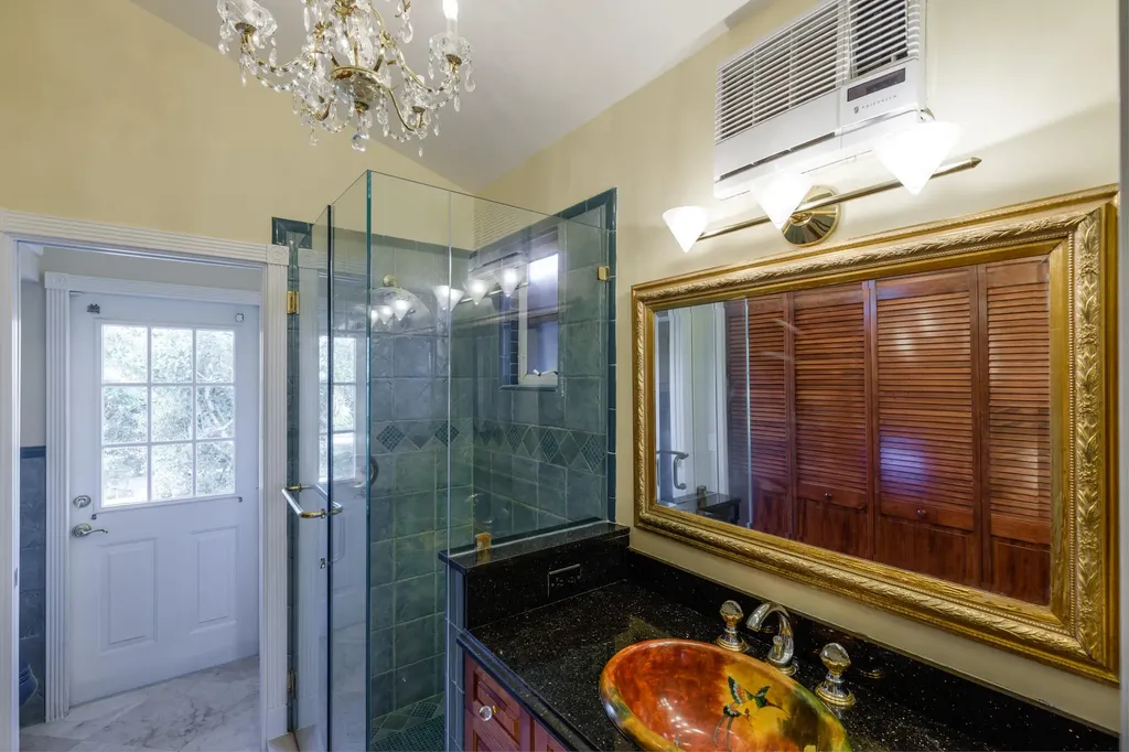 4884 Bonanza Court Palm Beach Gardens FL 33418