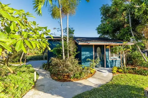 4884 Bonanza Court Palm Beach Gardens FL 33418
