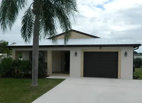 34 Monterey Way Port St Lucie FL 34952
