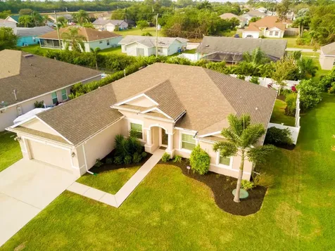 4662 SW Wade Drive Port St Lucie FL 34953