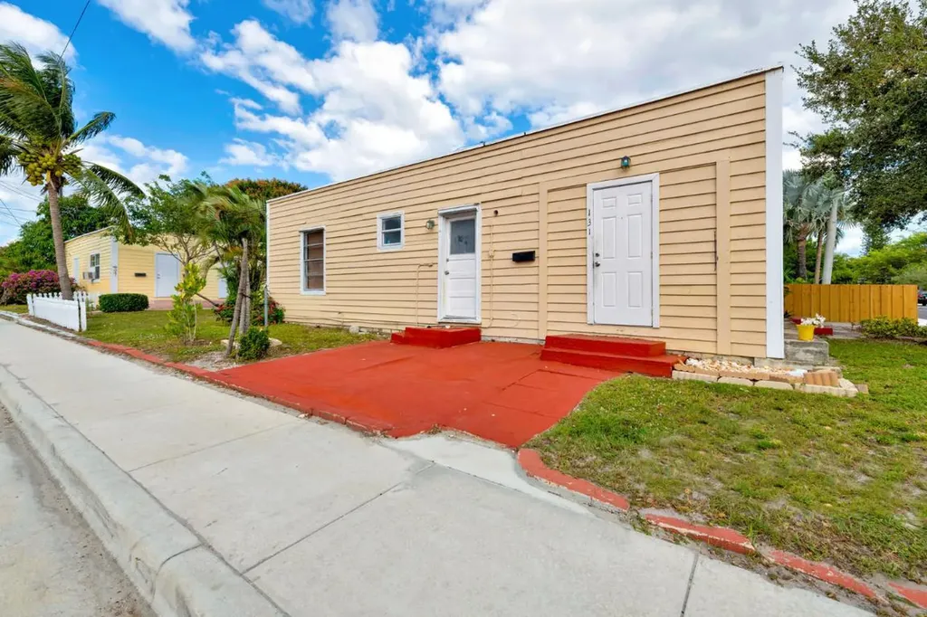129 S K Street Lake Worth Beach FL 33460