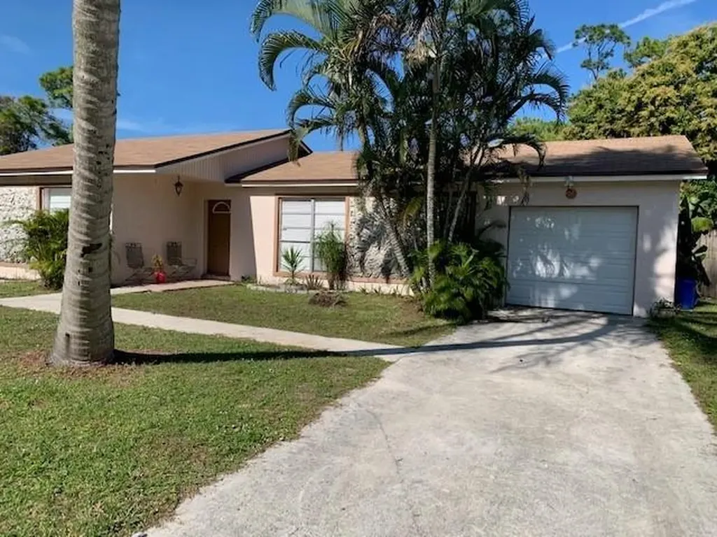 79 Sparrow Drive Royal Palm Beach FL 33411