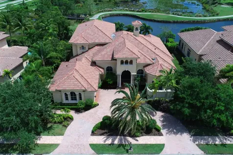 106 SE Mira Lavella Port St Lucie FL 34984