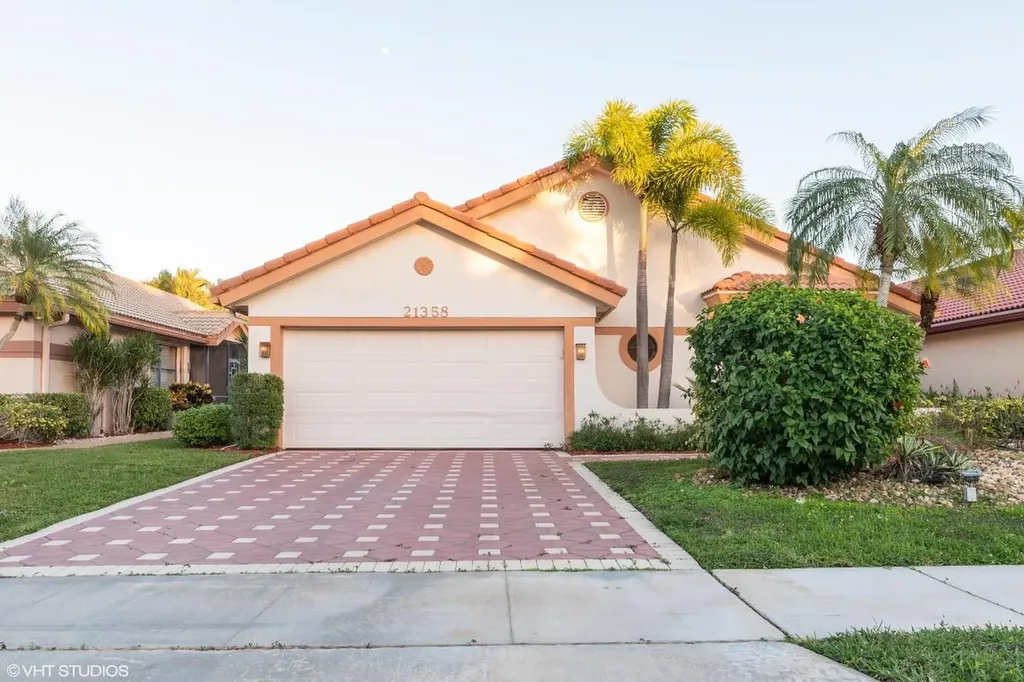 21358 Green Hill Lane Boca Raton FL 33428
