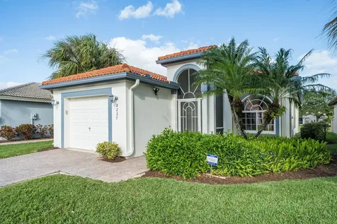 8227 Brindisi Lane Boynton Beach FL 33472