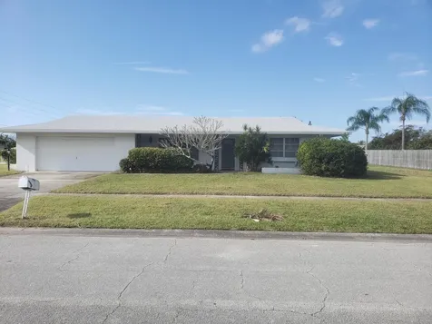 2888 SE Italy Street Port St Lucie FL 34952