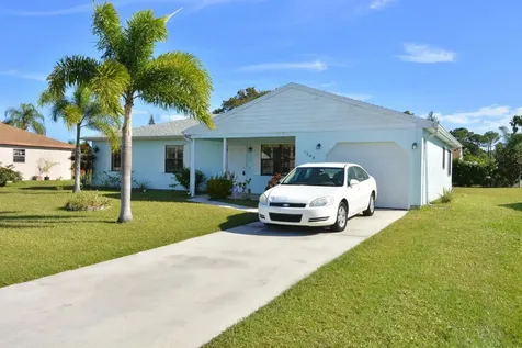 1549 SE Arenson Lane Port St Lucie FL 34952
