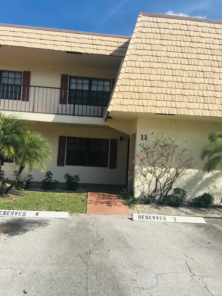 4243 Oak Terrace Drive Greenacres FL 33463