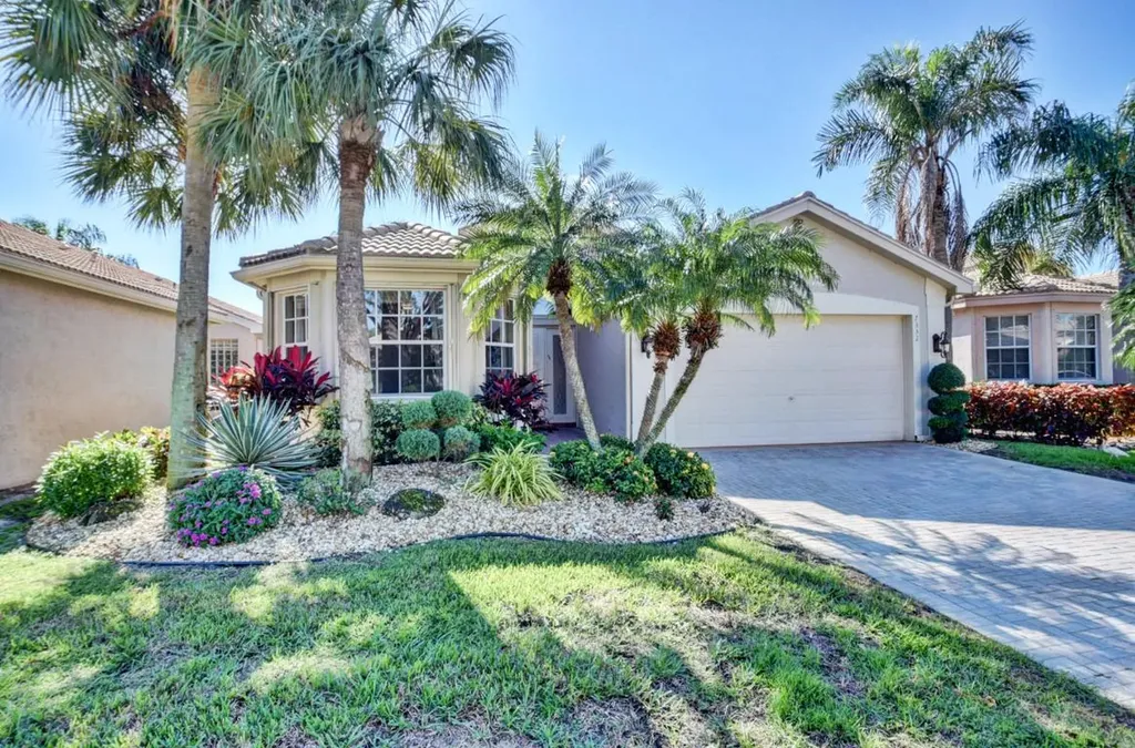 7332 Cortes Lake Drive Delray Beach FL 33446