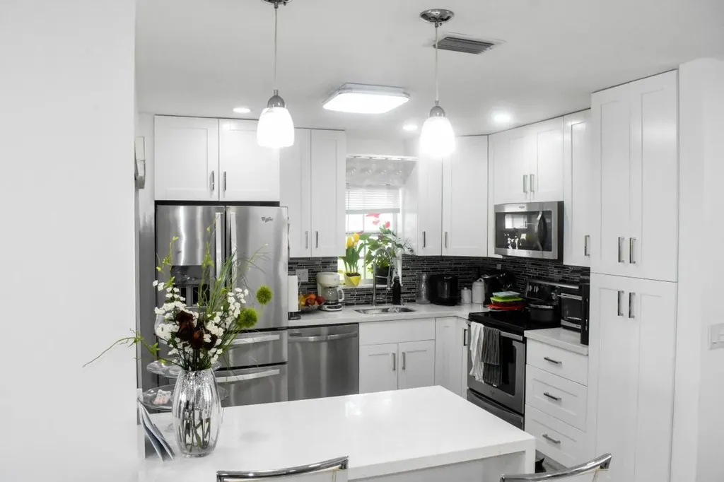 9313 SW 5th Street Boca Raton FL 33428