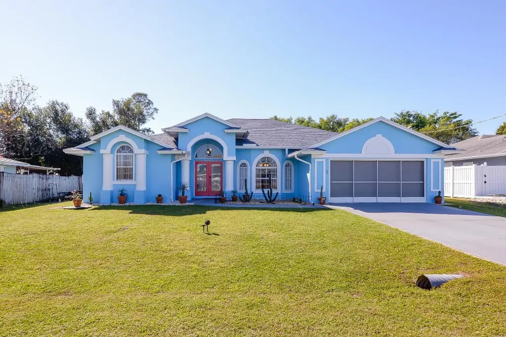1034 SE Damask Avenue Port St Lucie FL 34983