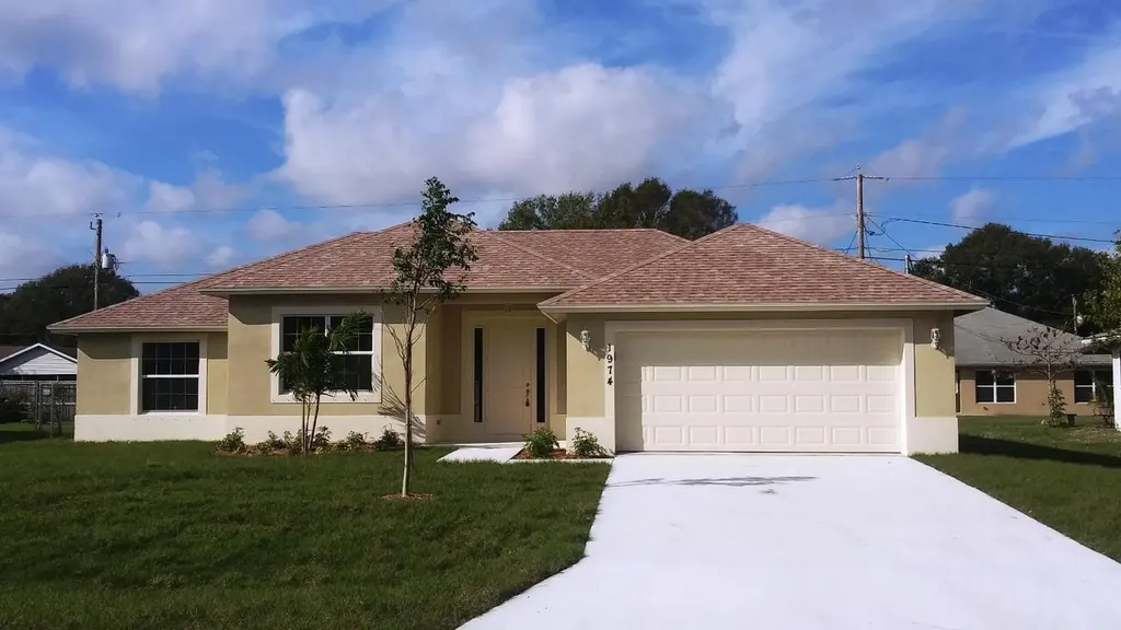 1974 SW Ember Street Port St Lucie FL 34953