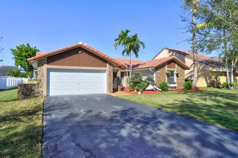 412 NW 113th Avenue Coral Springs FL 33071