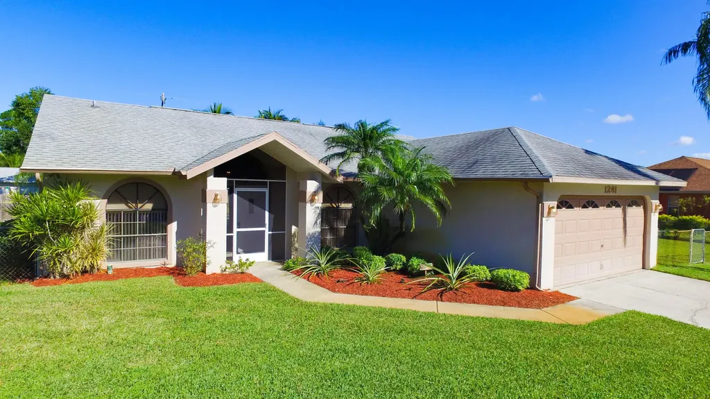 1261 SW Albenga Avenue Port St Lucie FL 34953
