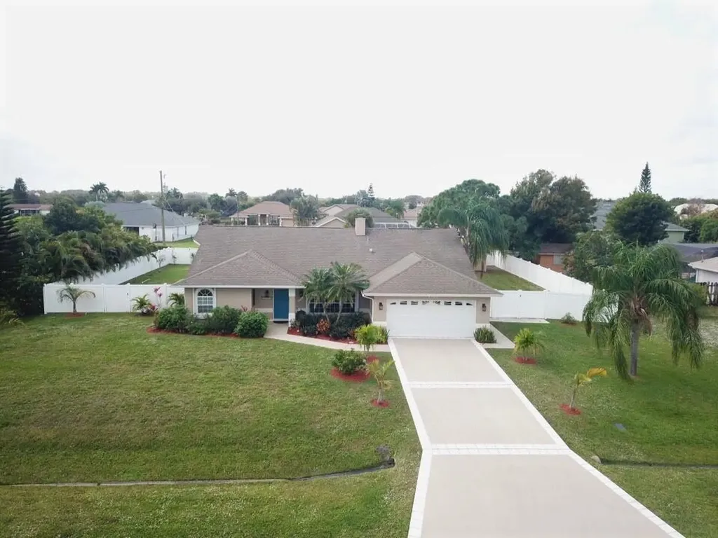 4104 SW Rushmore Street Port St Lucie FL 34953