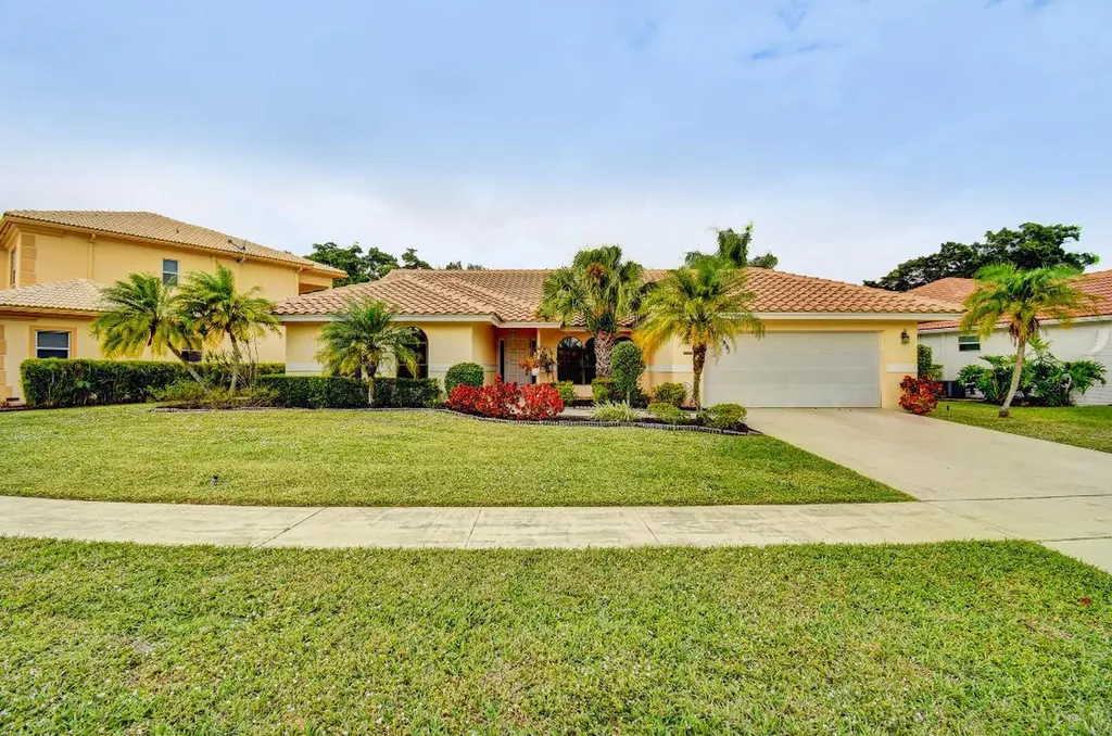 20091 Back Nine Drive Boca Raton FL 33498