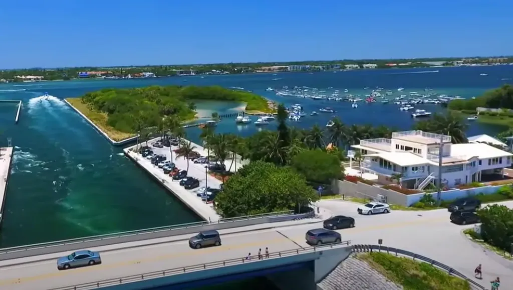 4020 S Ocean Boulevard Manalapan FL 33462