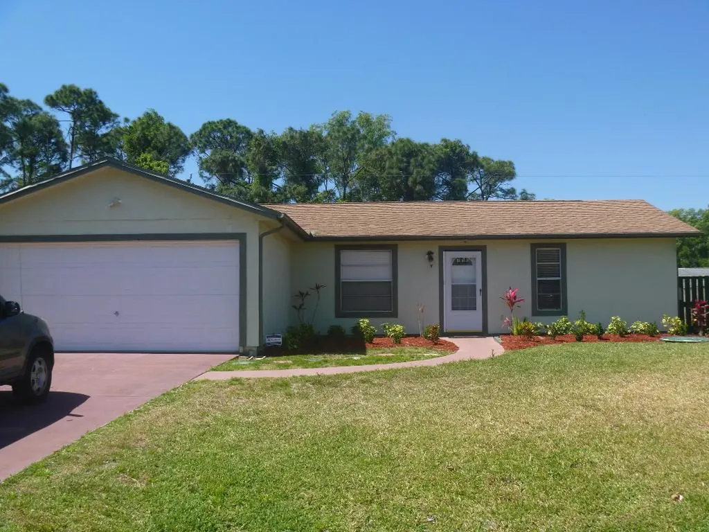 750 NE Galilean Street Port St Lucie FL 34983