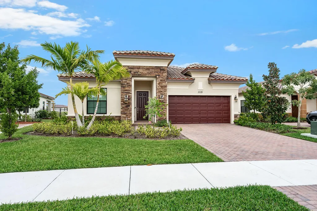 1115 Brinely Place Royal Palm Beach FL 33411
