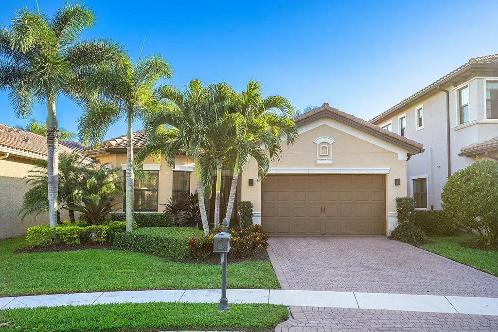 16497 Gateway Bridge Drive Delray Beach FL 33446
