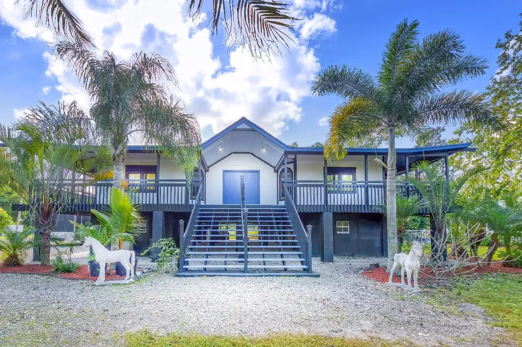 19864 King Fisher Lane Loxahatchee FL 33470