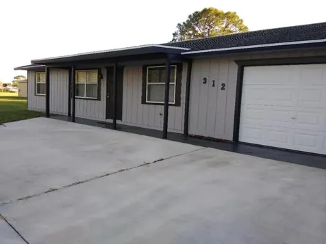 312 NW Fairfax Avenue Port St Lucie FL 34983