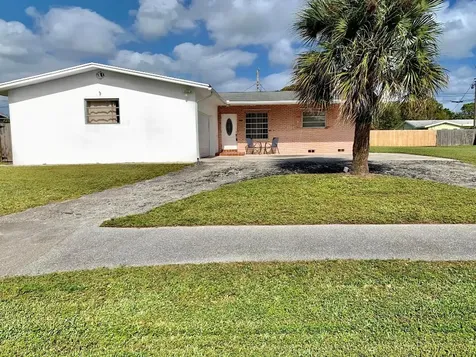 4125 Waterway Drive Lake Worth FL 33461