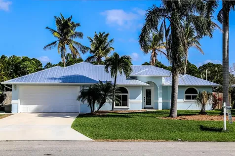 1817 SE Bowie Street Port St Lucie FL 34952