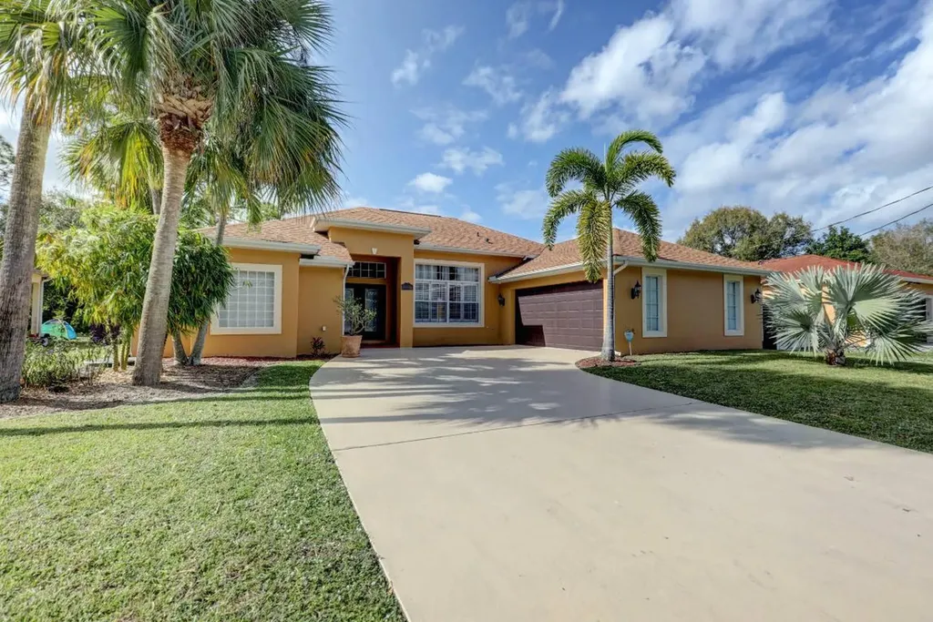 1938 SW Aladdin Street Port St Lucie FL 34953