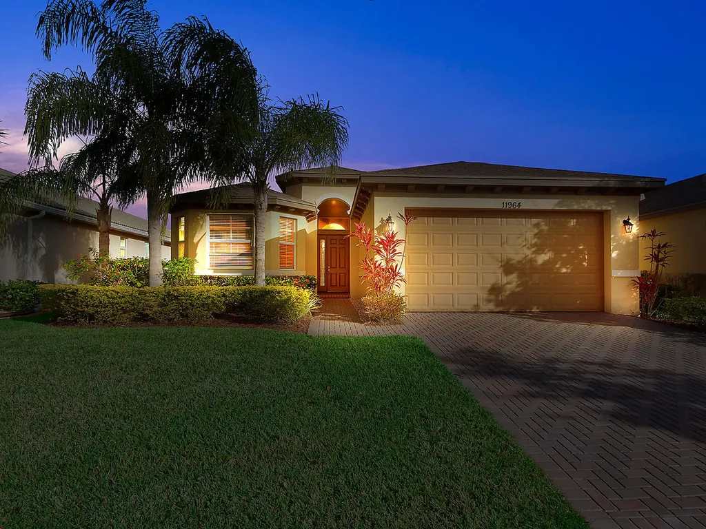 11964 SW Crestwood Circle Port St Lucie FL 34987