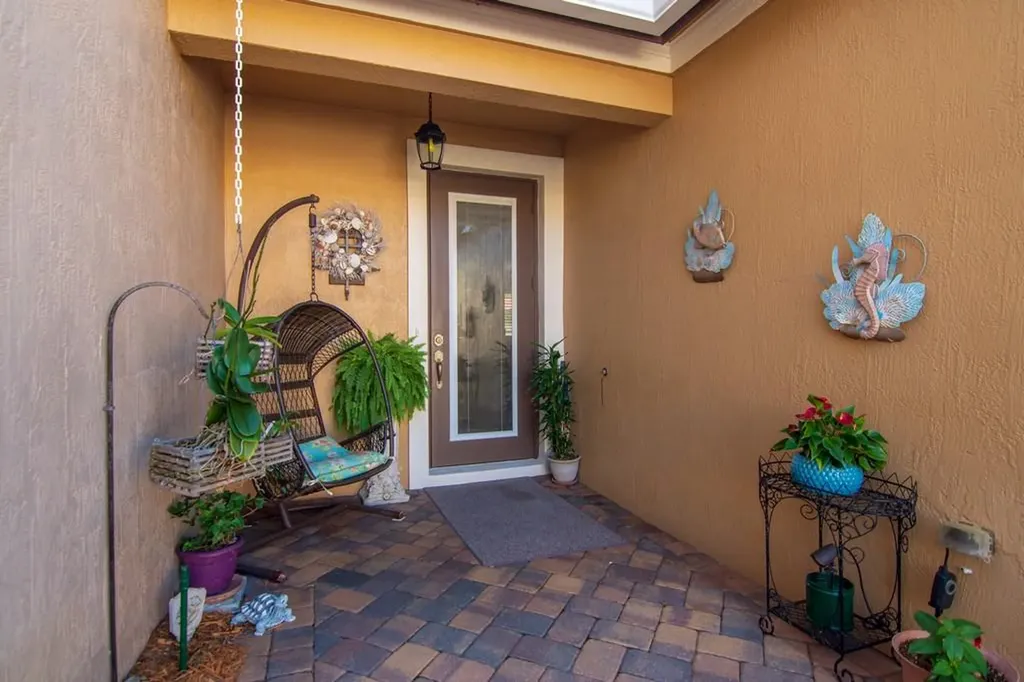 307 Versailles Lane Vero Beach FL 32960