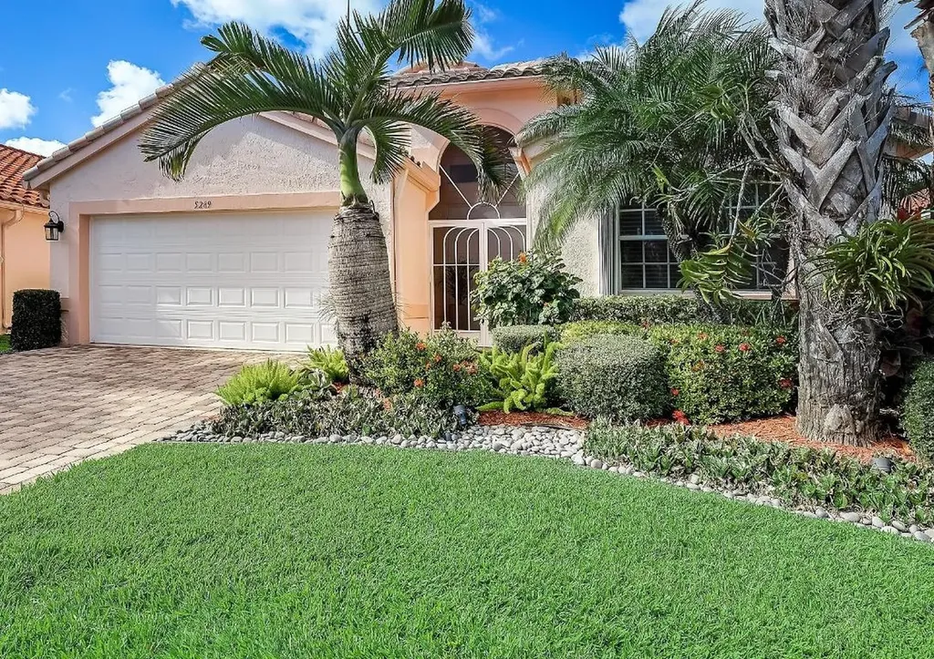 5289 Glenville Drive Boynton Beach FL 33437